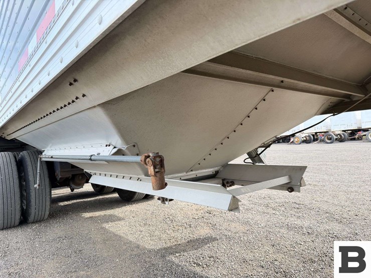 2017-timpte-hopper-bottom-image-47