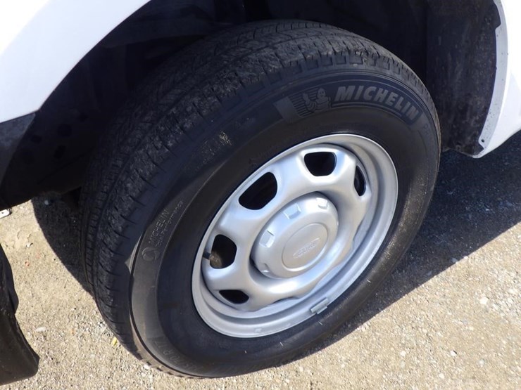 2016-ford-f150-image-10