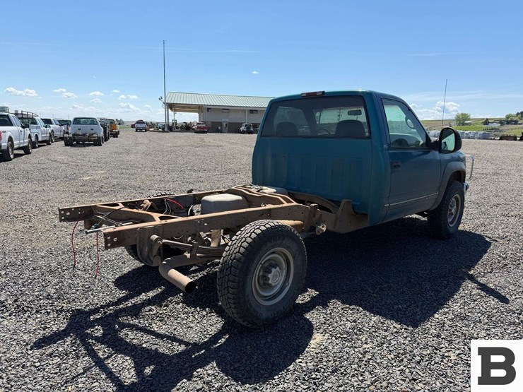 1997-chevrolet-gmt400-image-5