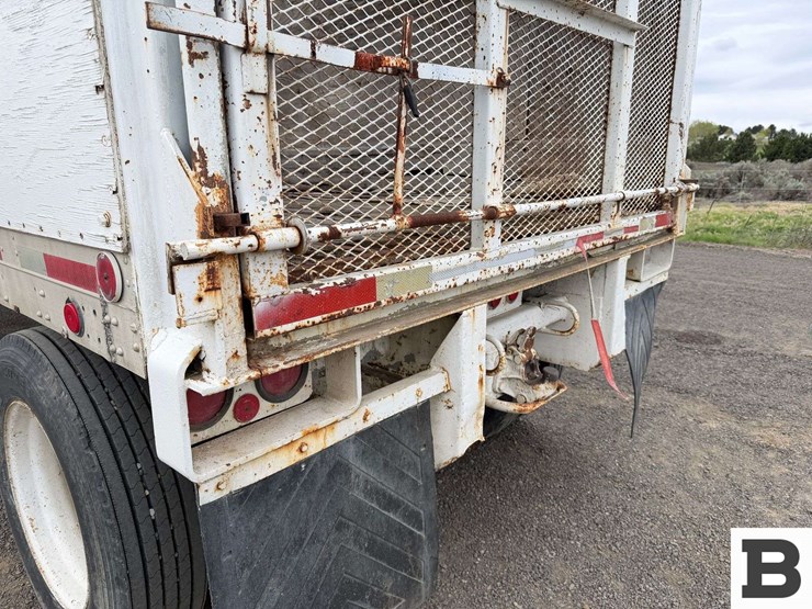 1984-fruehauf-open-top-image-18