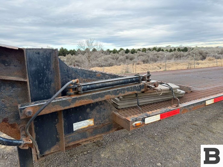 2008-infinity-gn300-car-hauler-trailer-image-12