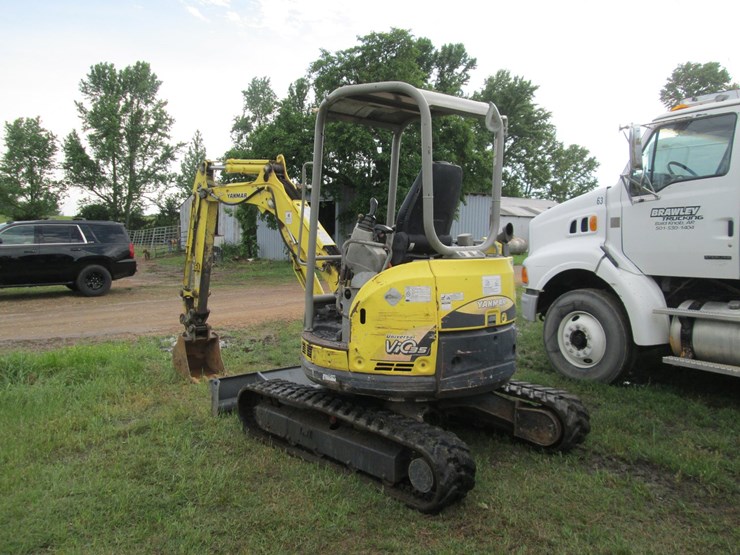 yanmar-vio35-image-4