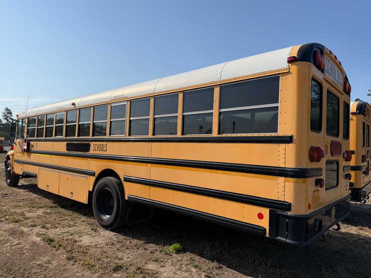 #551-•-#550-•-2011-international-school-bus-image-2