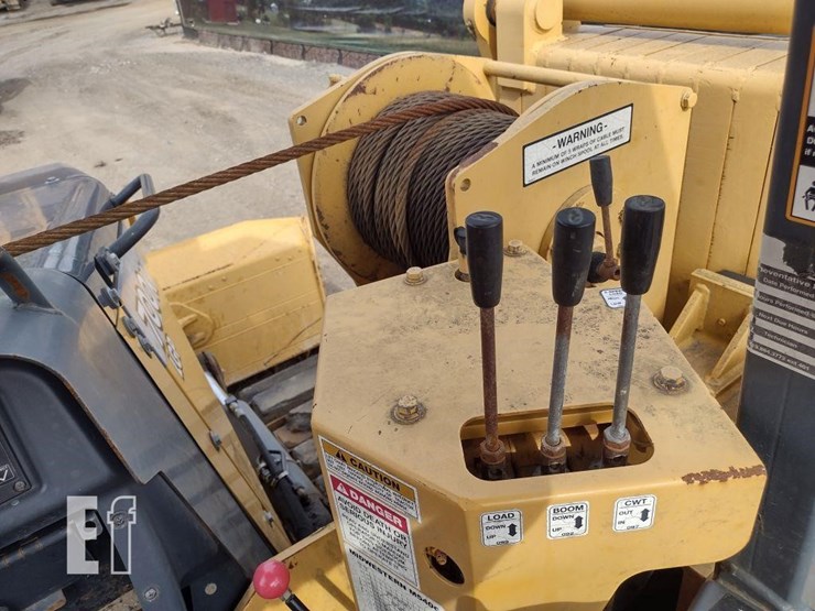 2013-deere-700k-lgp-image-8