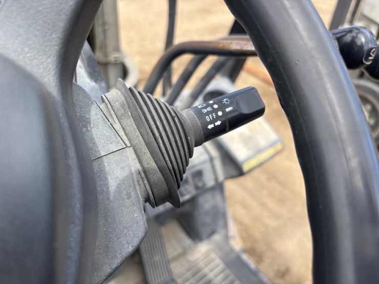 2020-caterpillar-2c6000-image-21