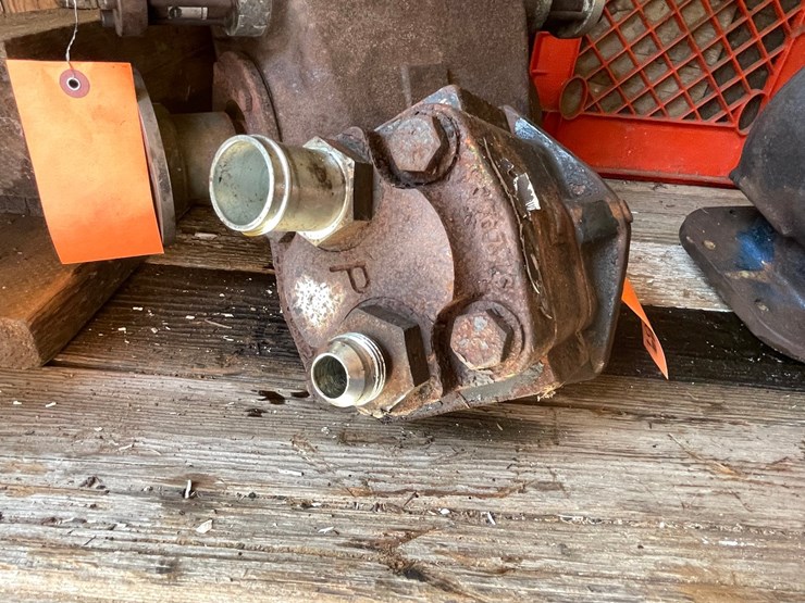 #10429-•-small-direct-mount-hydraulic-pump-image-5