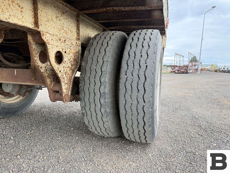 1984-fruehauf-open-top-image-14