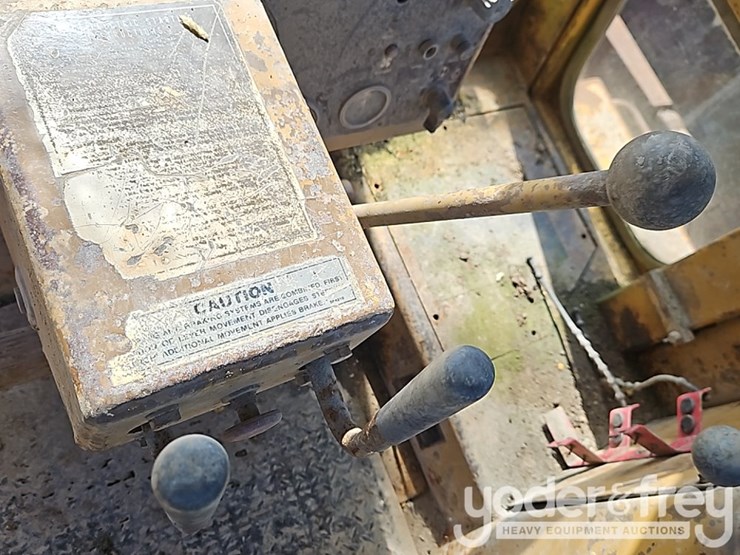 1978-caterpillar-d9h-image-39