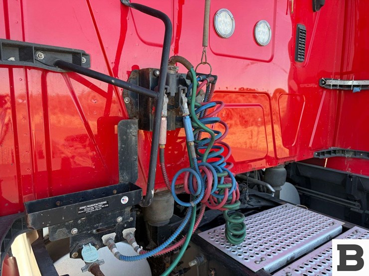 2018-international-lt-image-19