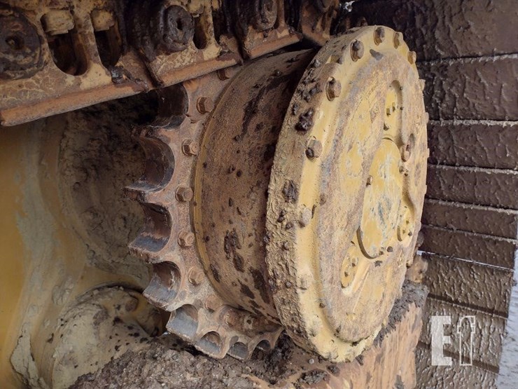 caterpillar-d6-image-20