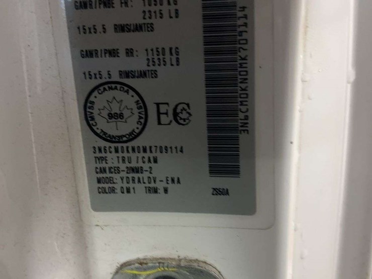 2021-nissan-nv200-image-18