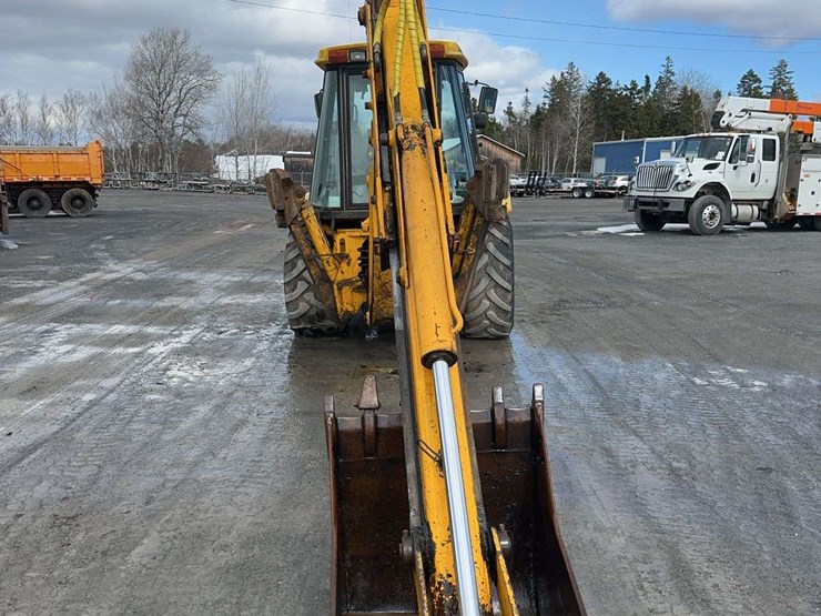 2003-jcb-215-image-6