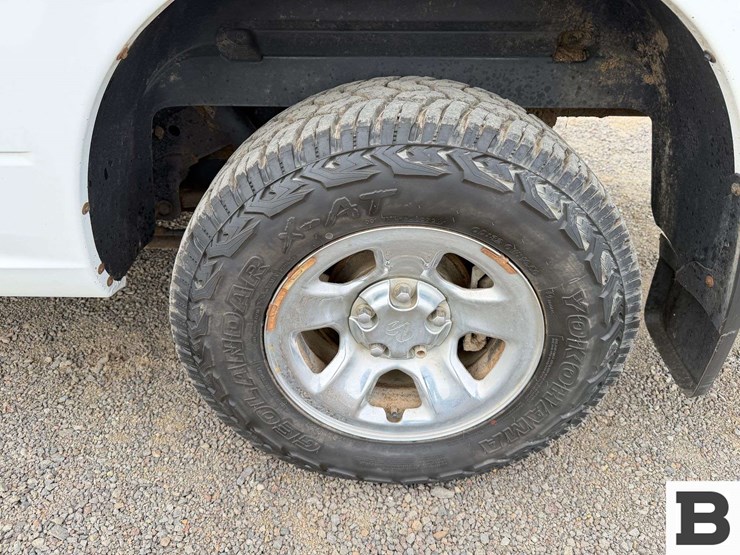 2011-dodge-ram-1500-image-13