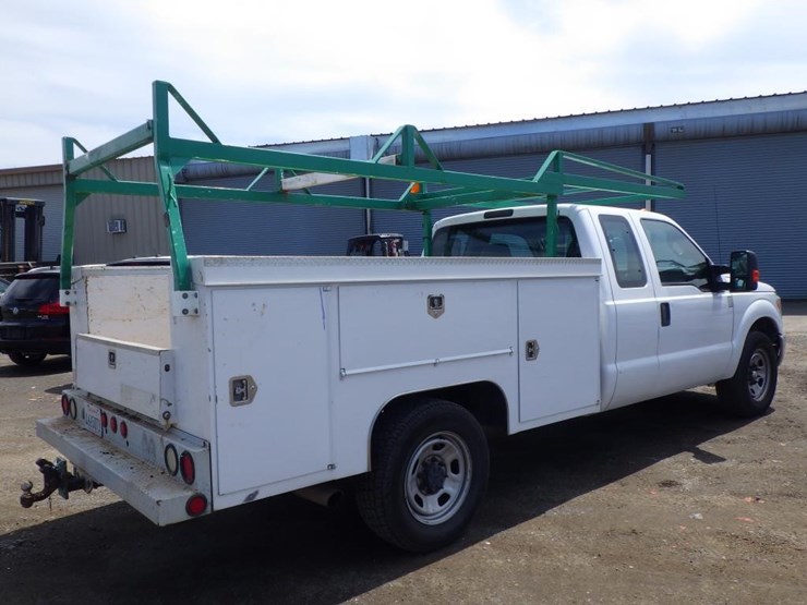 2015-ford-f350-image-3