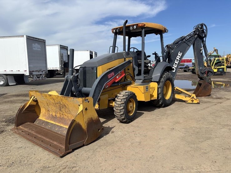 2019-deere-310l-ep-image-1