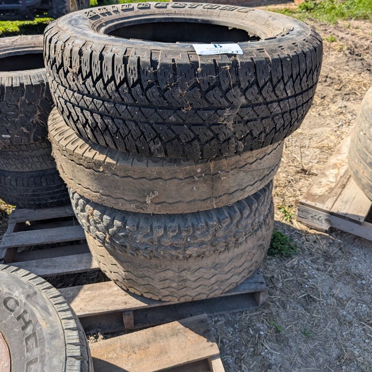 #5489 • Bridgestone and Dueler A/T