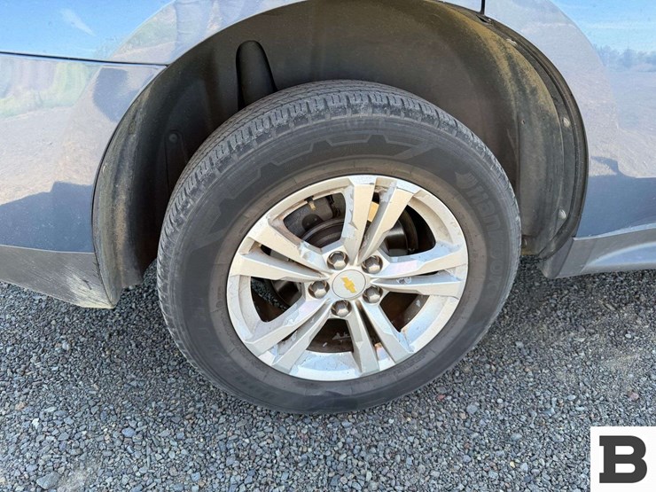 2012-chevrolet-equinox-image-16