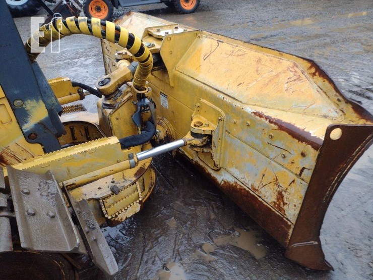 2013-deere-450j-image-16