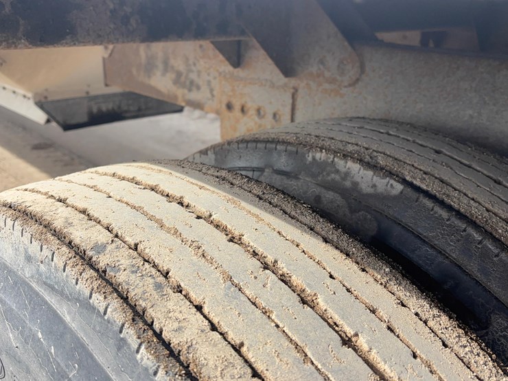 2013-timpte-super-hopper-image-17