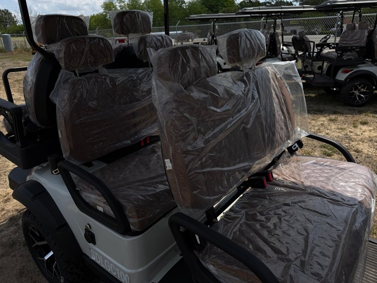 #581-•-#580-•-golf-cart-image-7