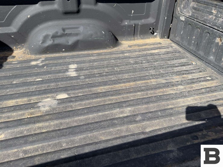 2012-dodge-3500-image-16