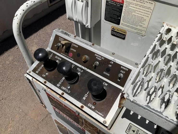 2009-international-workstar-7600-image-17