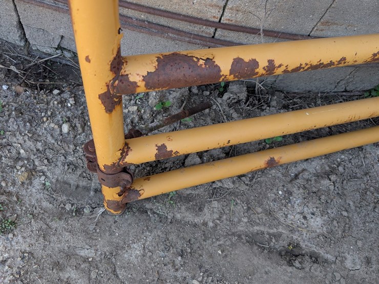 #5471-•-sioux-cattle-gate-image-3