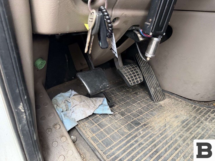 2018-freightliner-cascadia-125-image-60