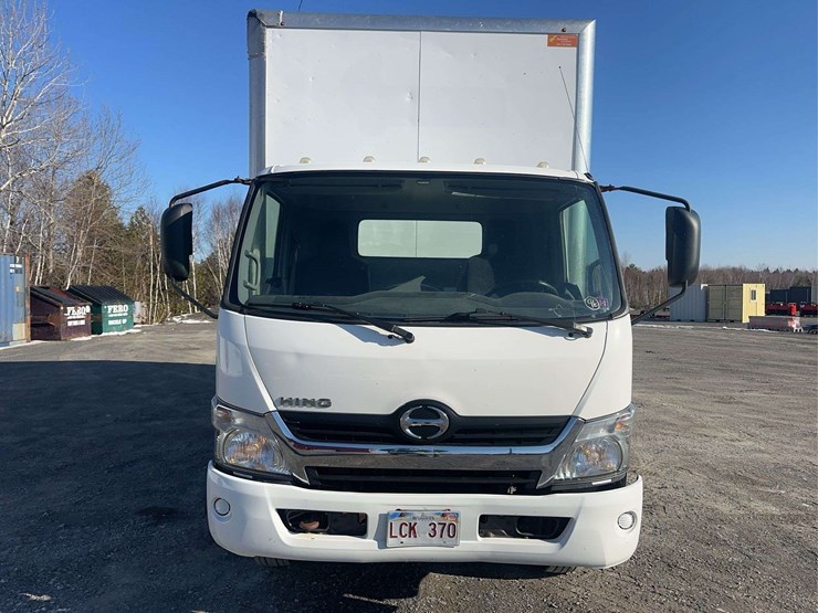 2020-hino-195-image-2