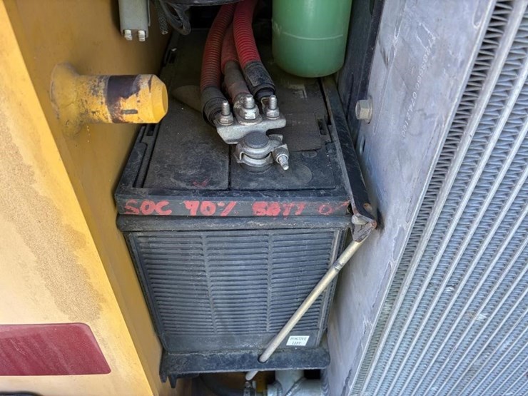 2019-gehl-r190-image-20