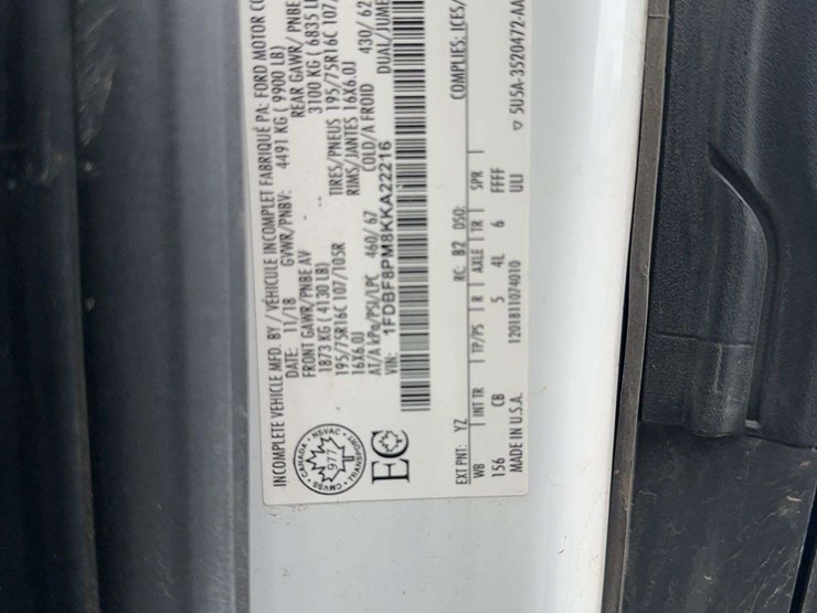 2019-ford-transit-image-27