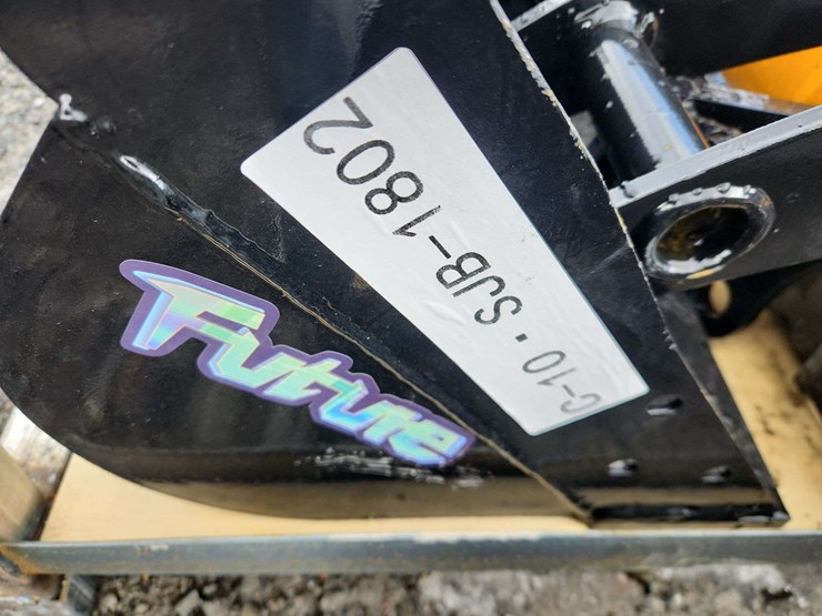 future-mini-excavator-attachments-(8)-image-4