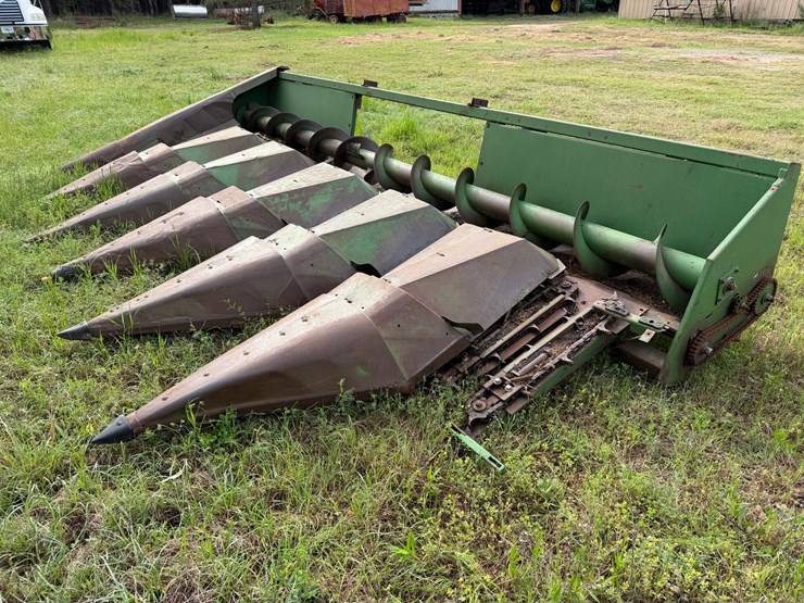 #511-•-#511-•-4-row-corn-header-image-8