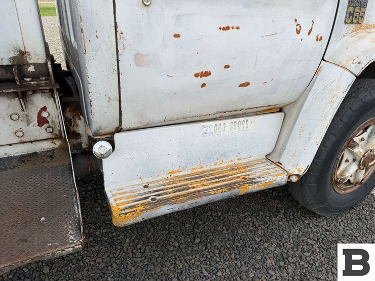 1975-chevrolet-c65-image-34