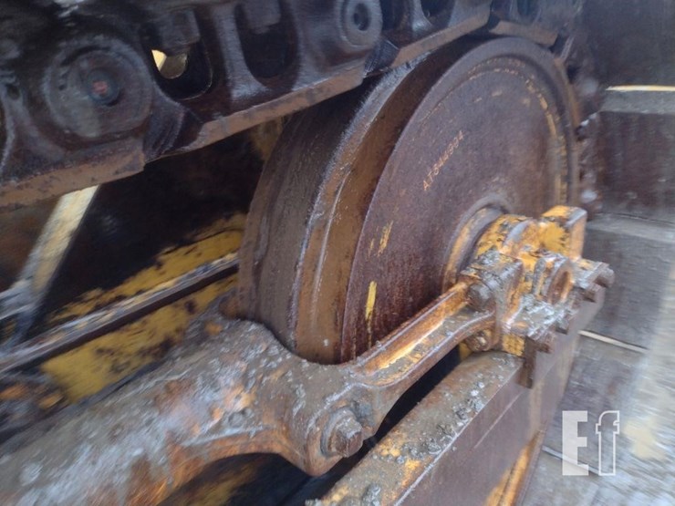 2013-deere-450j-image-34