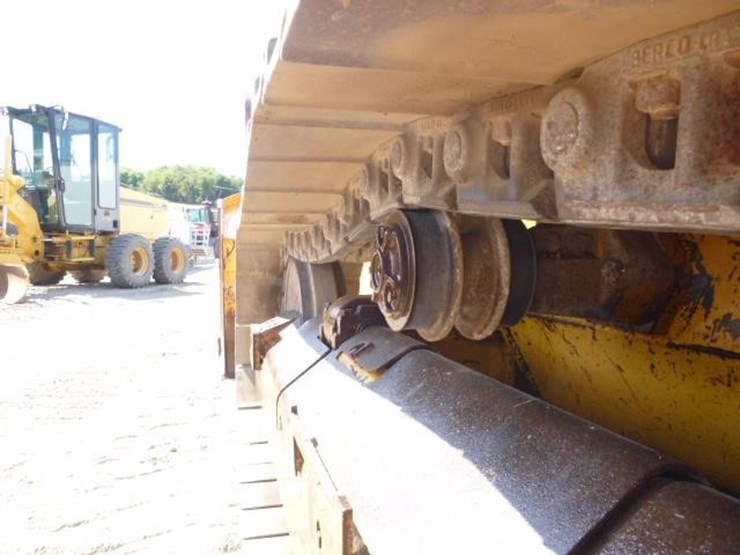 2004-deere-655c-ii-image-22