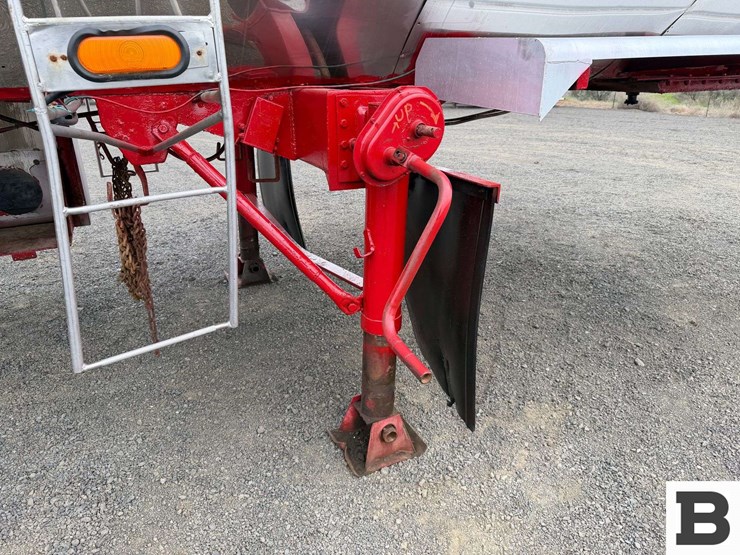 1972-brenner-tank-trailer-image-31