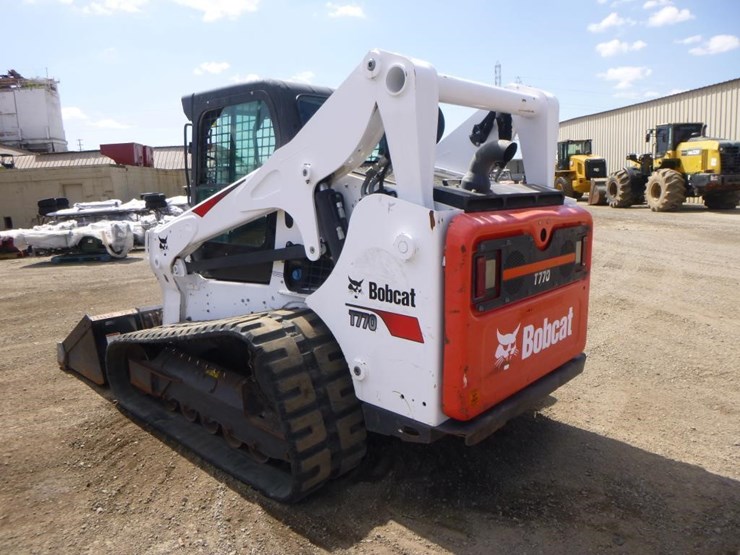 2019-bobcat-t770-image-4