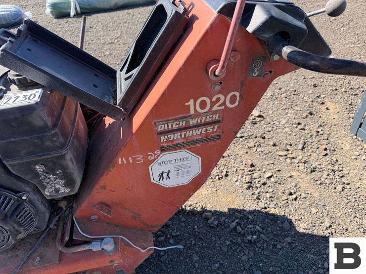 ditch-witch-1020-image-2