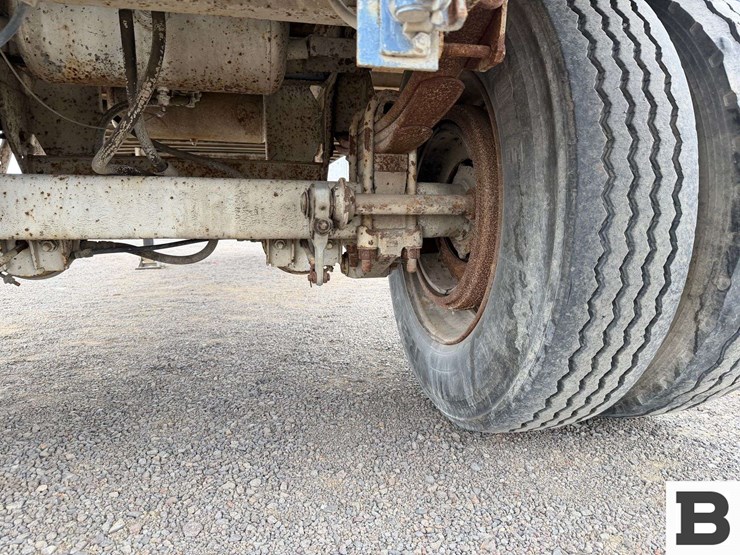 1984-fruehauf-open-top-image-22