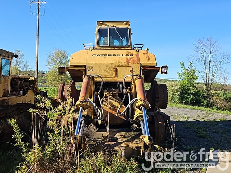 1982-caterpillar-d10-image-4