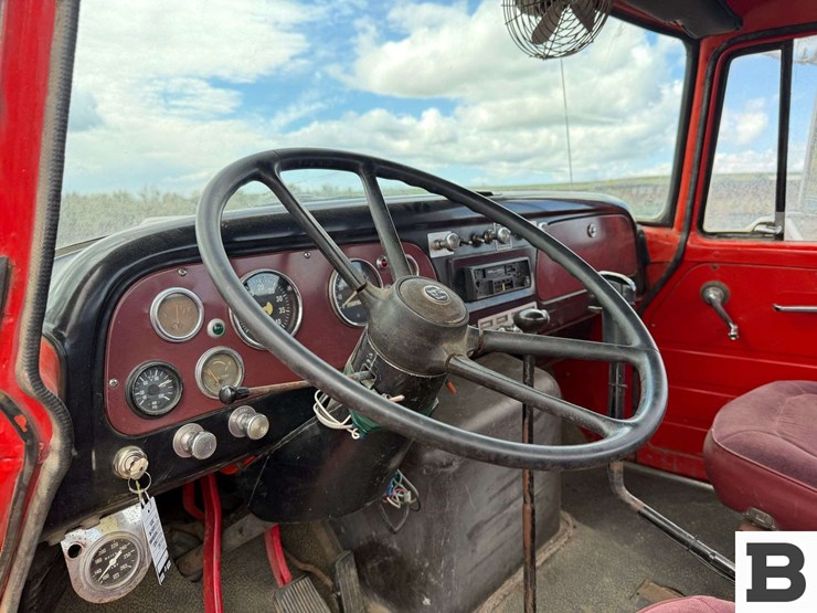 1974-international-f1800-image-52