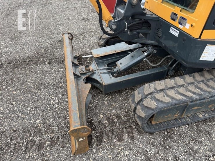 hyundai-robex-35z-9a-image-9