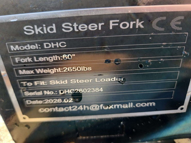 future-ft-dhc-skid-steer-forks-image-2