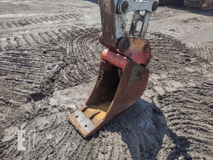 2019-takeuchi-tb290-image-23