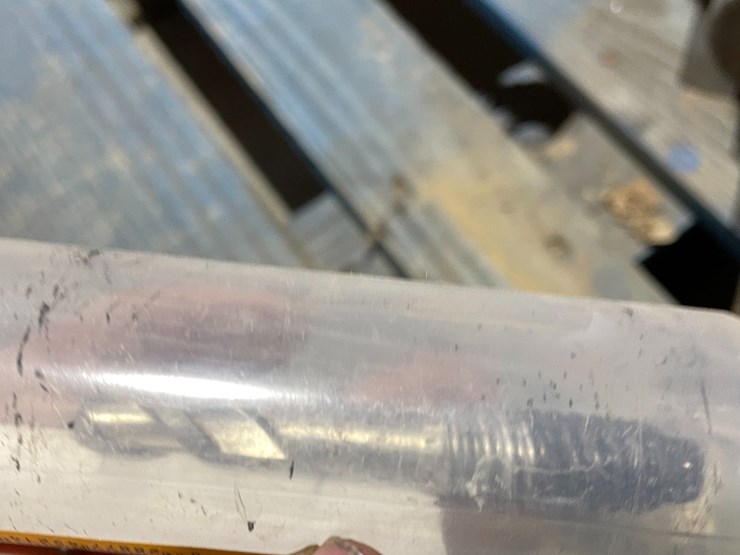 #5038-•-dewalt-4"-x-22"-core-bit-image-8