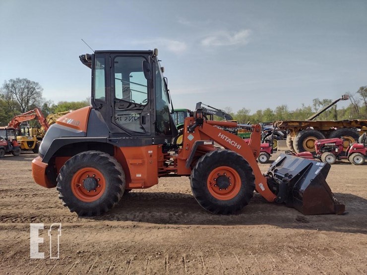 hitachi-zw80-5b-image-3