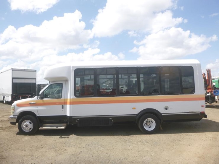 2008-ford-e450-image-5