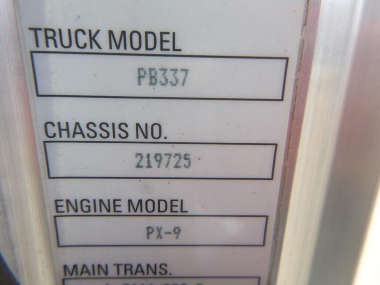 2014-auto-crane-6006h-image-32