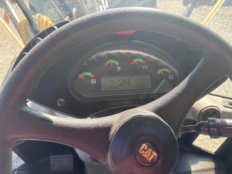 2021-caterpillar-906m-image-10